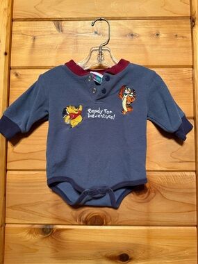 Vintage Winnie the Pooh & Tigger 6/9 months